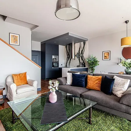 Apartamento Centrally Located Flat With Balcony In Beyoglu *